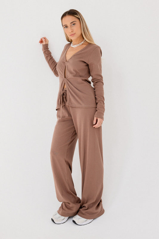 Brown suit LOOPS